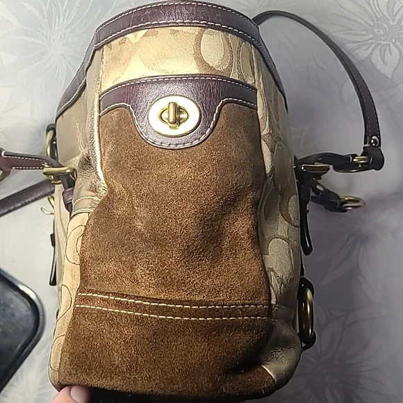 Coach Patchwork Patent Suede Signature C Jacquard Shopper Tote # F06Q-10388 - Picture 12 of 16